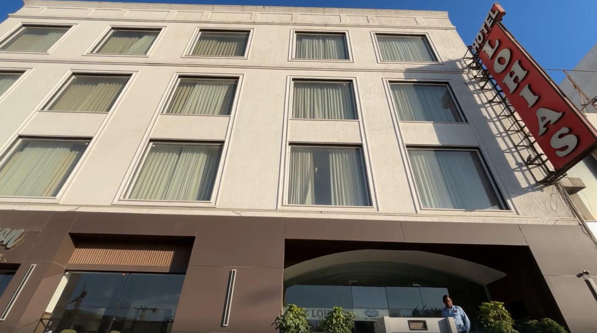 Hotel Arch The Lohias New Delhi Bagian luar foto