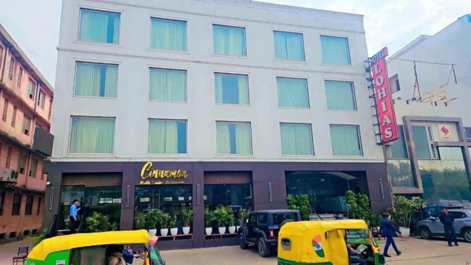 Hotel Arch The Lohias New Delhi Bagian luar foto
